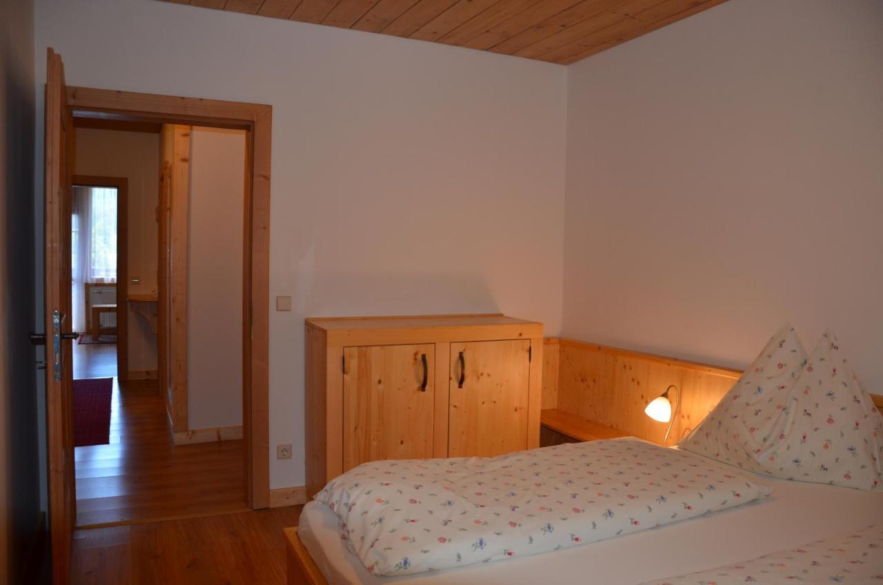 Pension Zum Schreiner Hermagor-Pressegger See Esterno foto